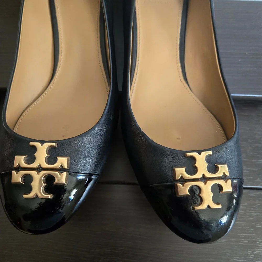 Tory Burch Black Wedge EVERLY 35MM CAP TOE perfectly black 8